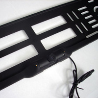 Камера заднего вида в рамке номера