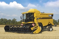 Комбайн зерноуборочный Challenger CH 647