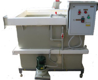 Установка для приготовления, заливки и дозирования  электролита  УДЭ-2