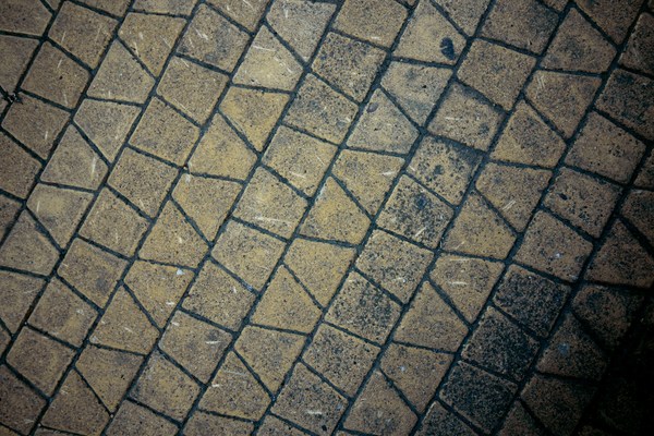 Pavement-pg-unsplash