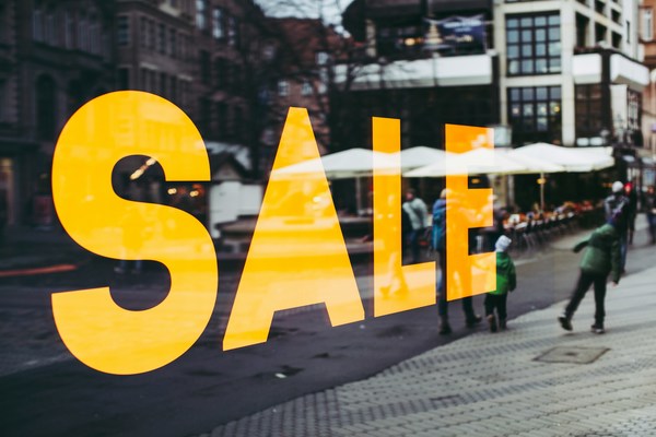 Sale-o8fu-unsplash