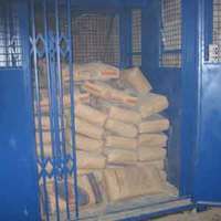 Грузовой лифт (подъемник)