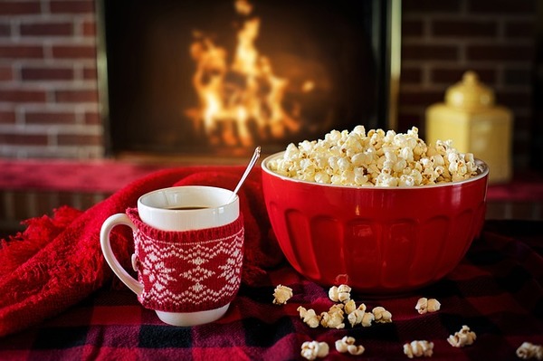 Popcorn-warm-and-cozy-g5da362e99_640
