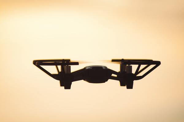 Dron-copter-770-unsplash