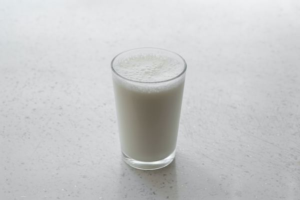 Milk-vti-unsplash