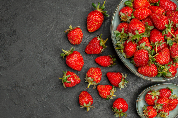 Strawberries-139580-magnific