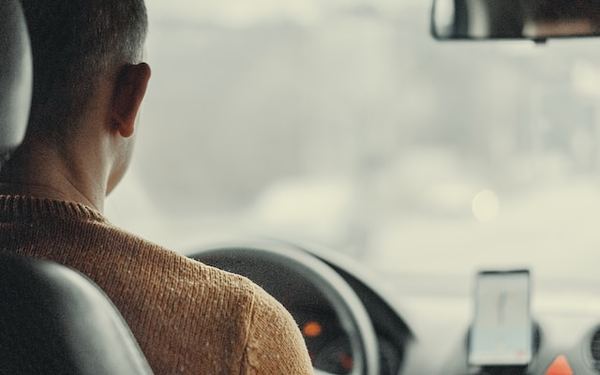 Driver-e8-unsplash