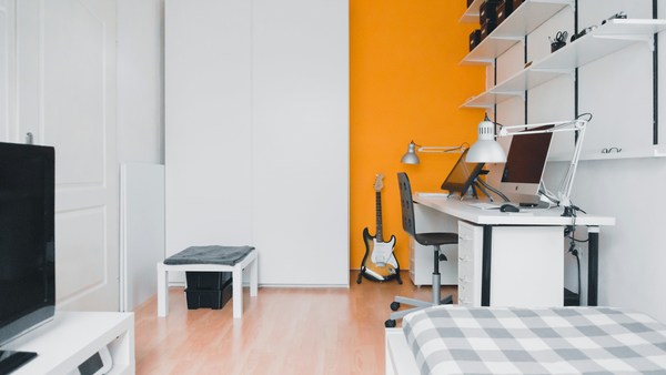 Apartment-hls-unsplash