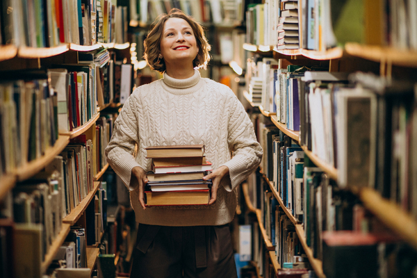 Library-19019-magnific
