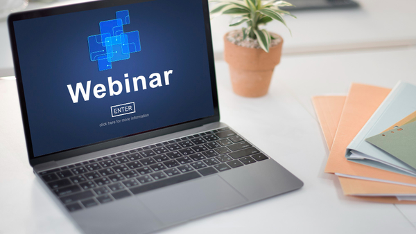 Webinar-124764-freepik