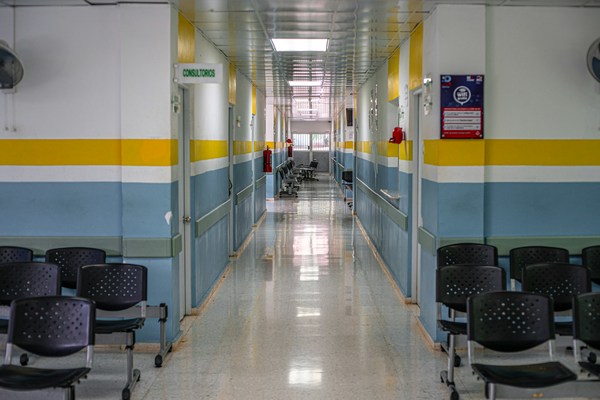Clinic-pwwjac-unsplash